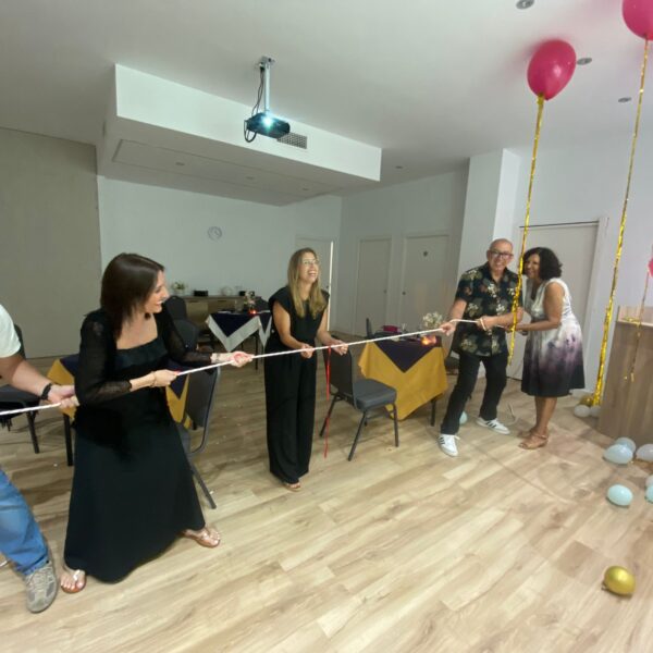 CURSO PARA PAREJAS. 7 sesiones diseñado para ayudar a parejas a invertir en su relación y construir un matrimonio fuerte.