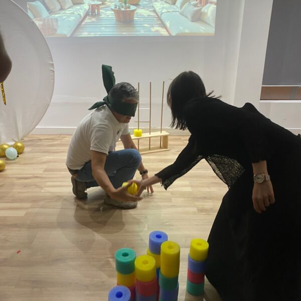 CURSO PARA PAREJAS. 7 sesiones diseñado para ayudar a parejas a invertir en su relación y construir un matrimonio fuerte.